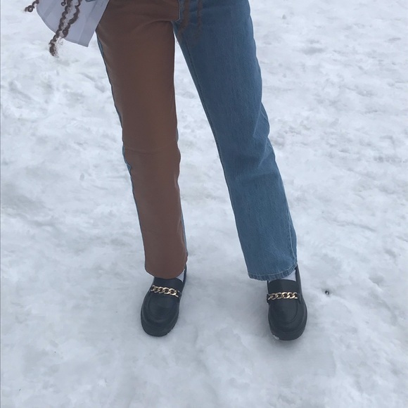 Denim with leather - Picture 3 of 3